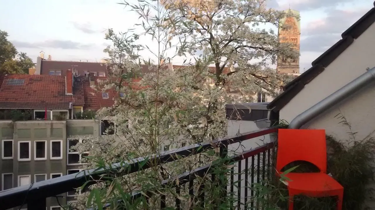 Apartment In Pempelfort - Central Dusseldorf