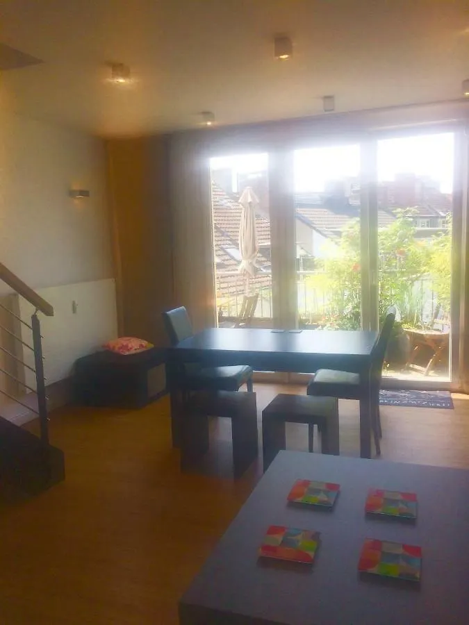 Apartment In Pempelfort - Central Dusseldorf