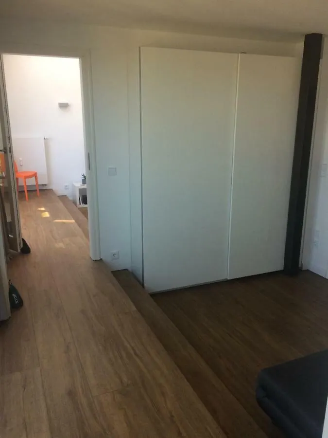 Apartment In Pempelfort - Central Düsseldorf