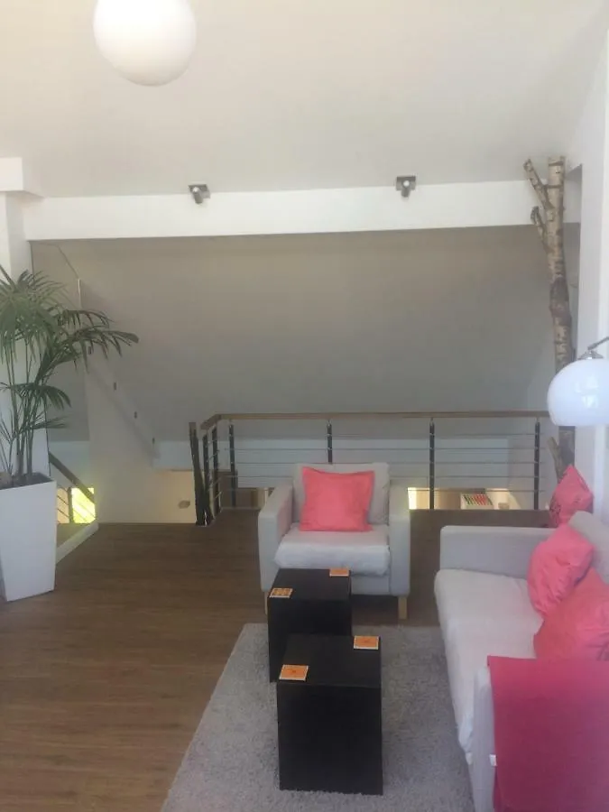 Apartment In Pempelfort - Central Düsseldorf Deutschland
